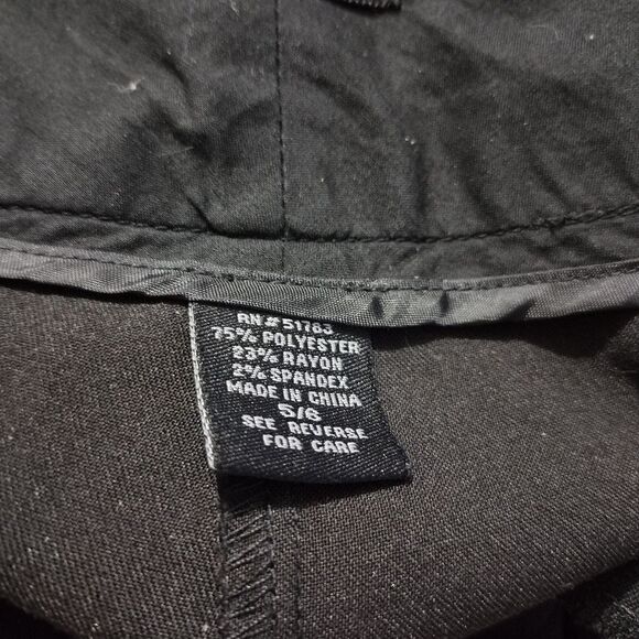 NWOT Maurices dress long  low rise shorts 3 button waist with zipper size 5/6 - Picture 4 of 4